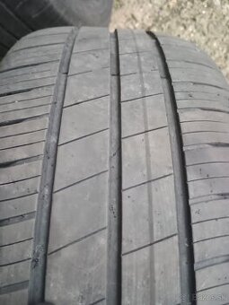 Predám pneumatiky Goodyear 205/55r16