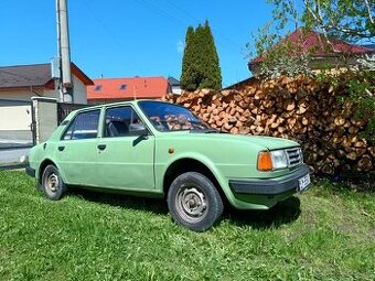Škoda 120L