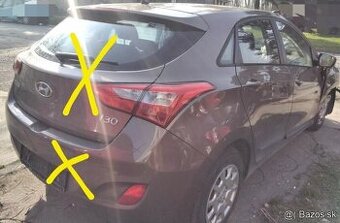 Hyundai i30 1.4 2012 predám BOČNÉ DVERE, MOTOR G4FA, DVERE,