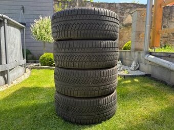 235/40 R18