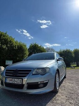 VW Passat R-line