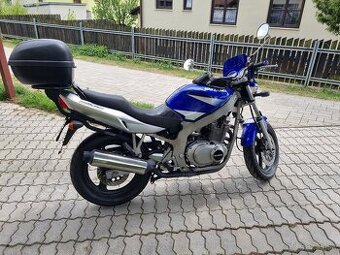 Suzuki GS500