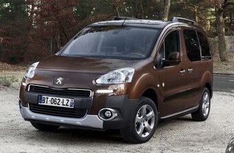 KÚPIM MIERNE HAVAROVANÝ PEUGEOT PARTNER