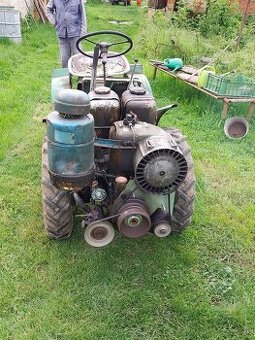malotraktor TK