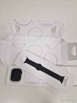 Apple Watch Series 10 46mm Čierne GPS so silik. náramkom M/L