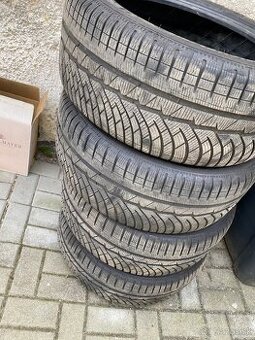 Zimné pneu MICHELIN Pilot Alpin PA4 R18 245/45
