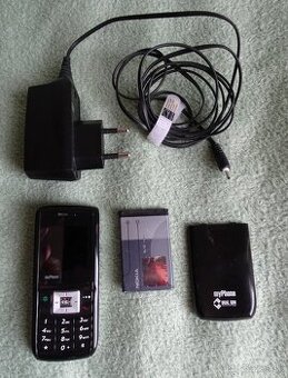 Predám jednoduchý DUAL SIM mobil MYPHONE s nabíjačkou.