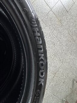 Hankook 235/35R19