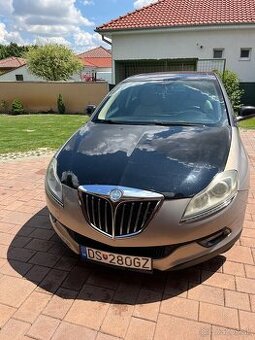 Lancia Delta 1.6jtdm 88kw 2010