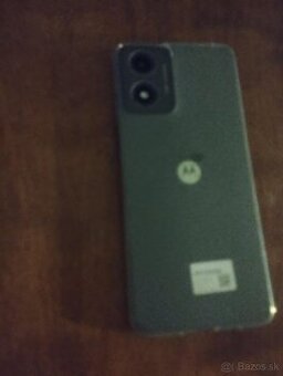 Moto e14