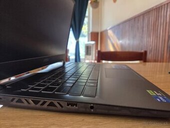 Predam herny notebook MSI CYBORG A12UC 1444CZ