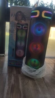 Partybox bluetooth 105cm vysoky