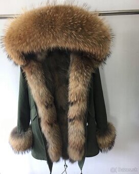 Luxusná zimná parka