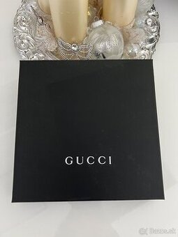 Gucci krabica