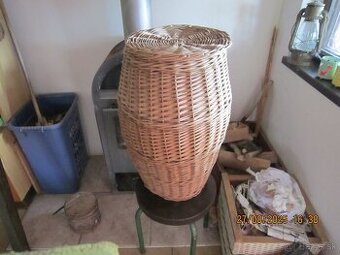 Kôš na bielizeň alebo na odkladanie vecí