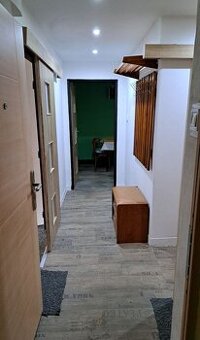 Na predaj 2 izbový byt, ulica Zlatá, Vargove pole, Rožňava - 1