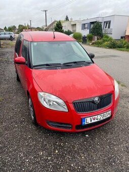 predam skoda roomster