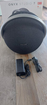Harman kardon onyx studio 7