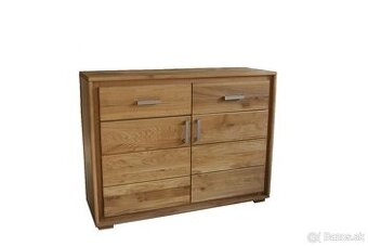 Komoda z masívneho dubu