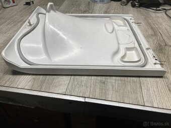 Dviera z vrch plnenej Elektrolux pracky - 1