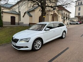 Skoda Superb III 2.0 TDI COMBI 2020 DSG NAVI XENON/LED