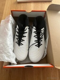 kopacky Nike Platinum, vel. 46