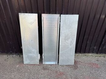Predám pozinkované police 100 x 30 cm