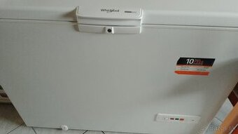 Truhlicová mraznička Whirlpool