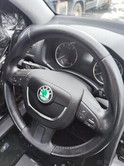 Škoda Octavia 2 volant