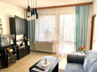 1 izbovy byt s balkónom, Nové Mesto nad Váhom