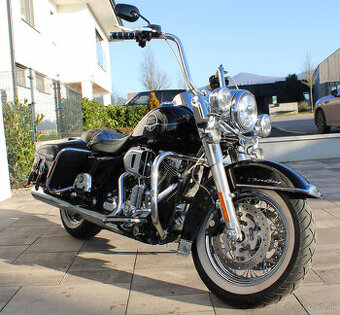 Harley-Davidson Road King Classic FLHR (2010)