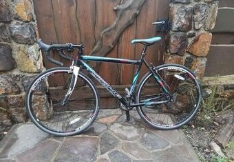 Hliníkový cestný bicykel Viking race