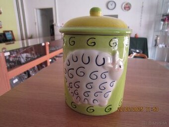 Keramická  dóza s barančekom