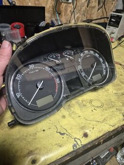 Škoda octavia 1 budíky polodot diesel