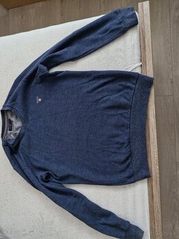 Predám kvalitný sveter GANT