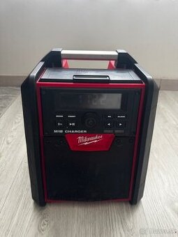 Milwaukee M18 RC rádio