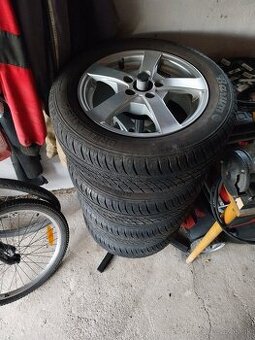 Predám elektróny Dezent R14 so staršími letnými pneumatikami