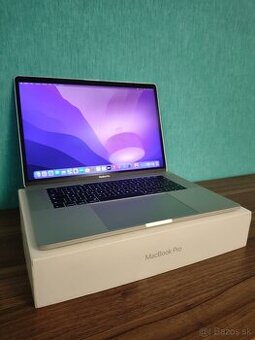 MacBook Pro 15 2016 | i7 • 16GB • 256GB SSD