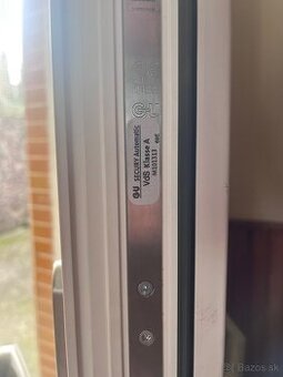 Dvere a okná