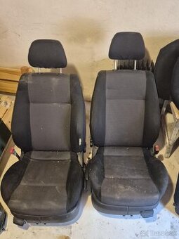Predám zachovalé sedačky golf 4