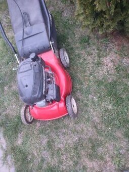 Motorová kosačka Hecht