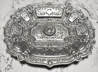 Kovová misa, popolníky