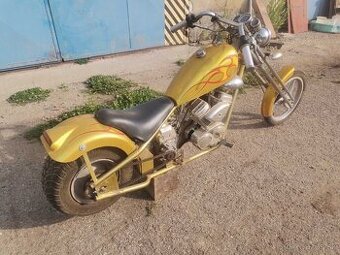 Malá motorka 50cm3