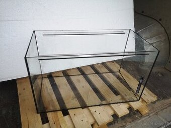 Akvarium, terarium