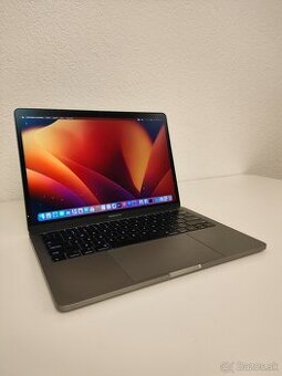 MacBook Pro 2017 | i5 • 8GB • 128GB SSD
