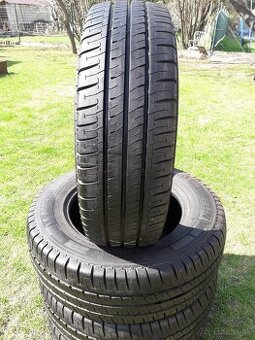 215/70 r15C letne pneu