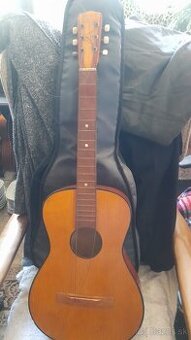 Stará gitara + púzdro 50eur