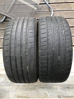 235/35 R20 letne pneu Firestone