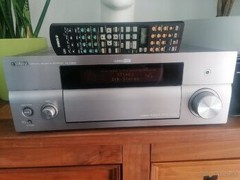 Yamaha RX-V 1800