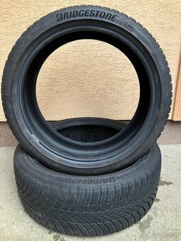 Zimné Bridgestone 245/40/21